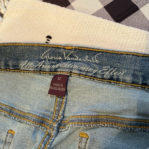 Gloria‎ Vanderbilt All Around Slimming Effect Blue Denim Capri Jeans Size 12 - Picture 2 of 8